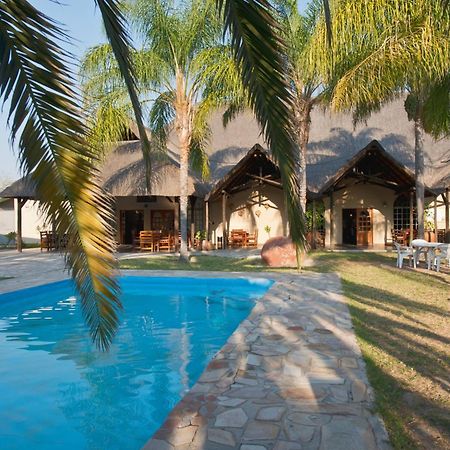 Hôtel Oshakati Country Extérieur photo