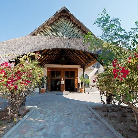 Hôtel Oshakati Country Extérieur photo