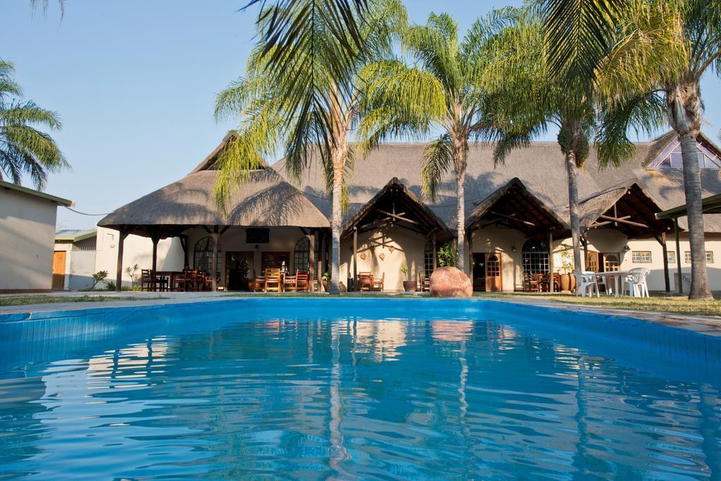 Hôtel Oshakati Country Extérieur photo