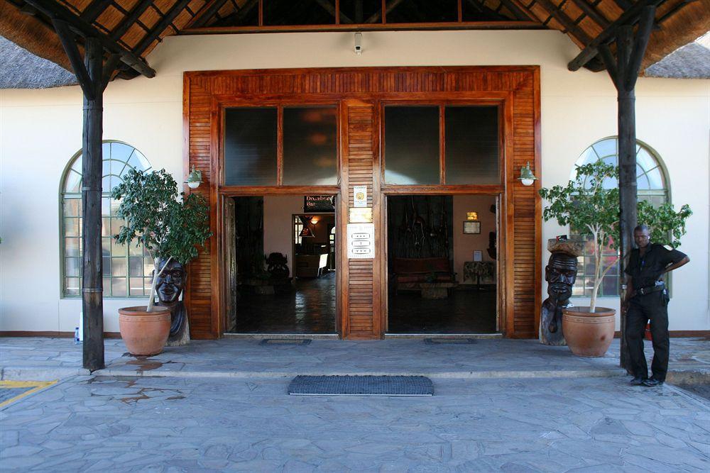 Hôtel Oshakati Country Extérieur photo