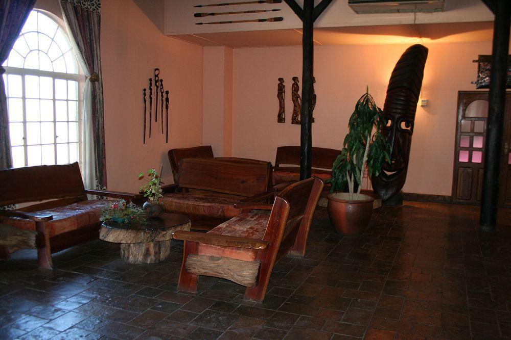 Hôtel Oshakati Country Extérieur photo