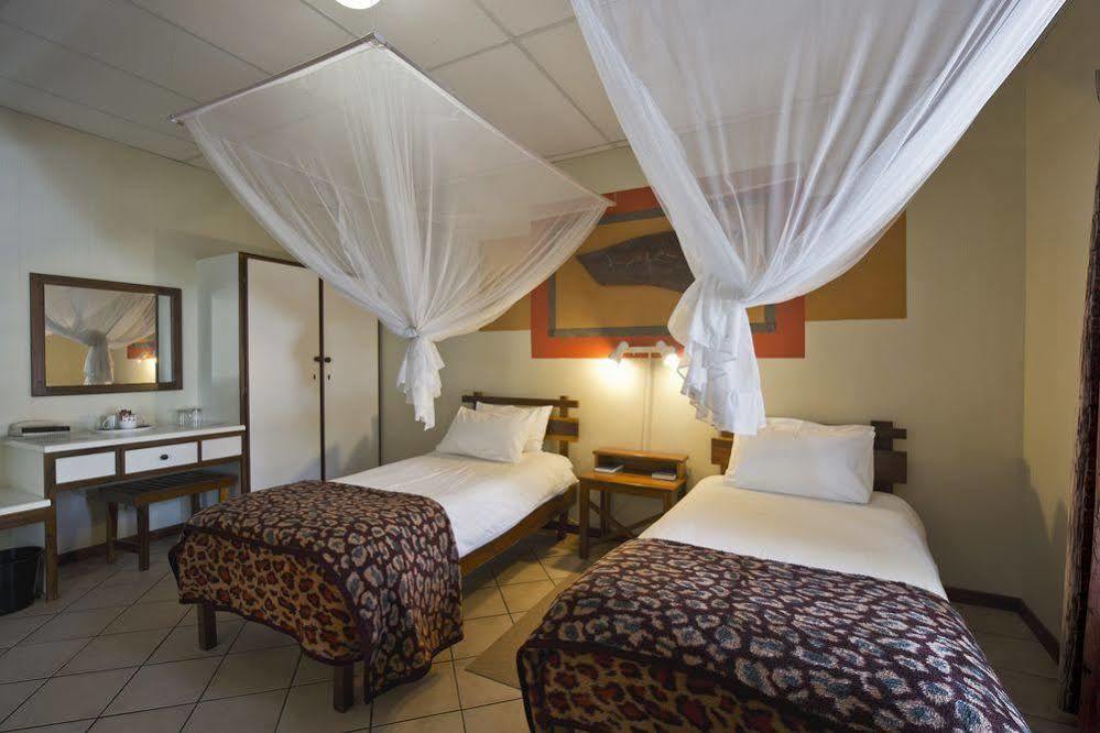 Hôtel Oshakati Country Extérieur photo